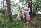Mummi and Johanna picking blueberries