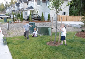 Tuomas and Antti playing with David