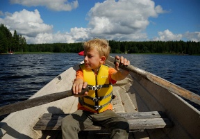Tuomas rowing