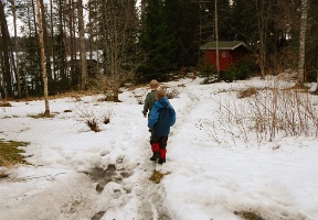 The boys walking towards the sauna