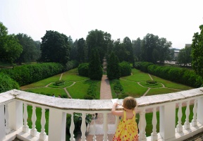 Elsa looking at the gardens from the 2nd floor balcony