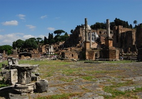 Looking towards the Palatine. The Temple of the Divus Julius is in the center.