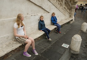 Johanna, Antti and Tuomas sitting at the top of the Spanish Steps