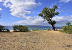 Christmas Day at Makena Bay State Park