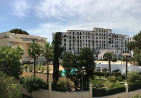 Across the street from our hotel was Hotel Le Provençal. Built in 1926 it was at one time one of the most famous hotels in the world. It was closed in 1973 and for now is abandonded.